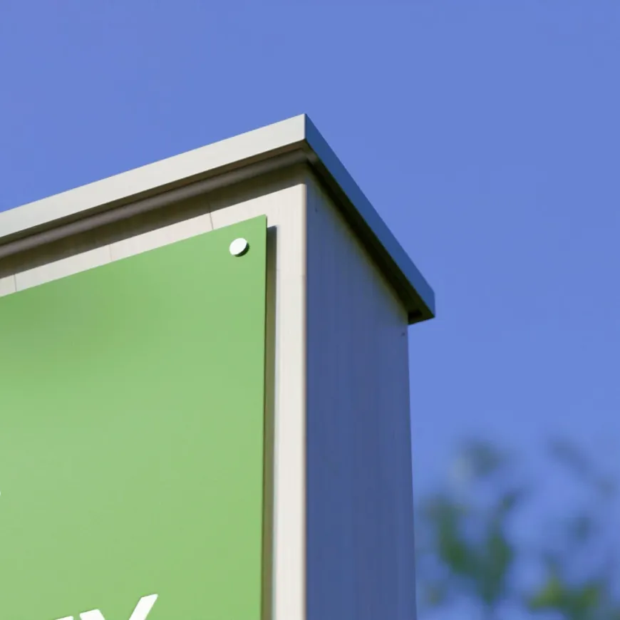 Close up of Hazeley sign corner